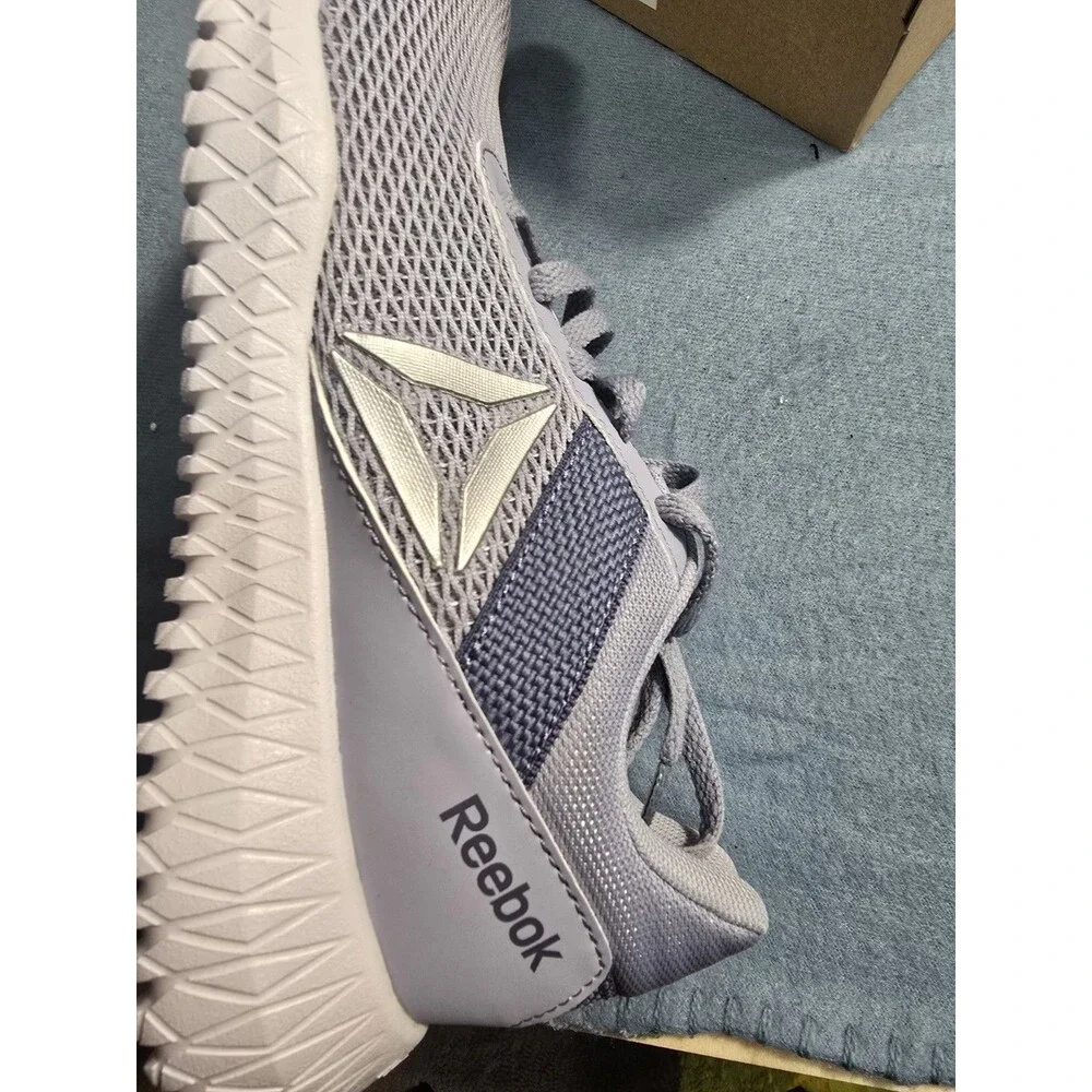 Reebok Flexagon Energy  Womens Size 6 Gray Running Walk Shoes Sneakers DV6053